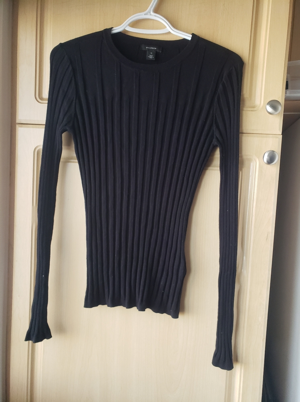 HALOGEN Ribbed Long-Sleeve Black Top - Black